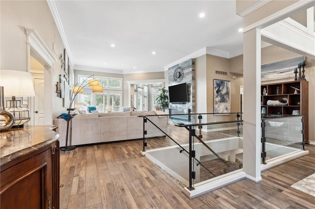 713 NE ASHMONT Place — photo 3
