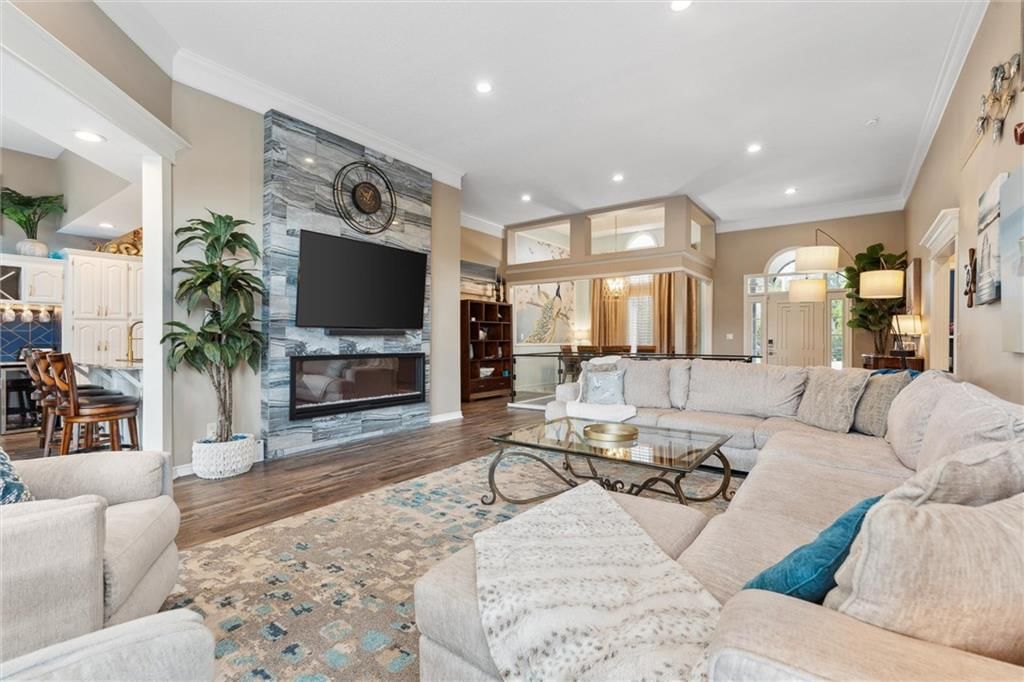 713 NE ASHMONT Place — photo 8