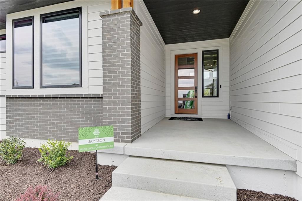 9915 Brockway Street — photo 3
