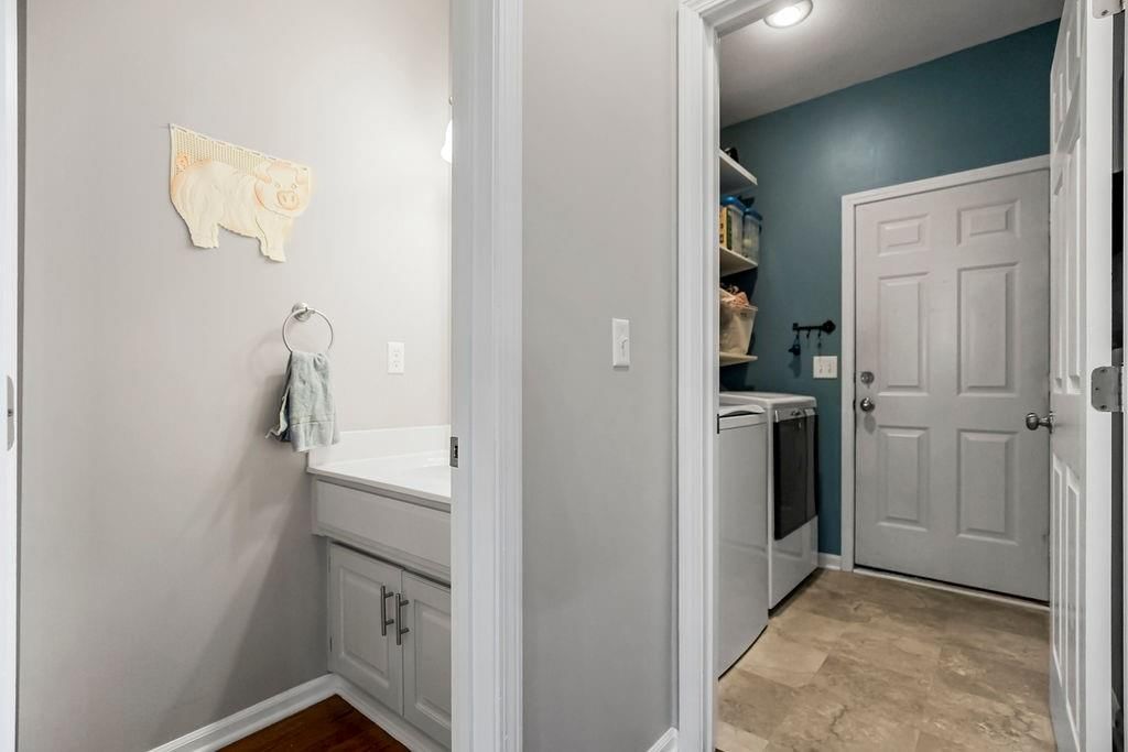 12747 S Hallet Street — photo 14