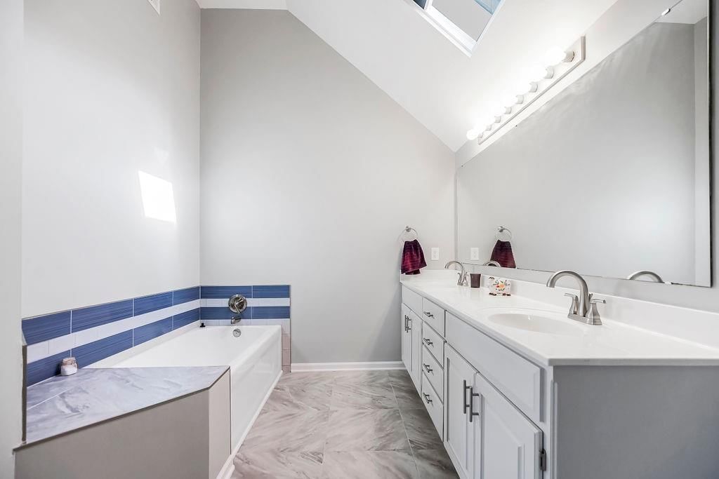 12747 S Hallet Street — photo 19