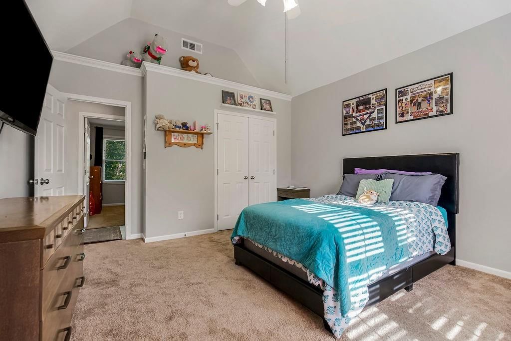 12747 S Hallet Street — photo 25