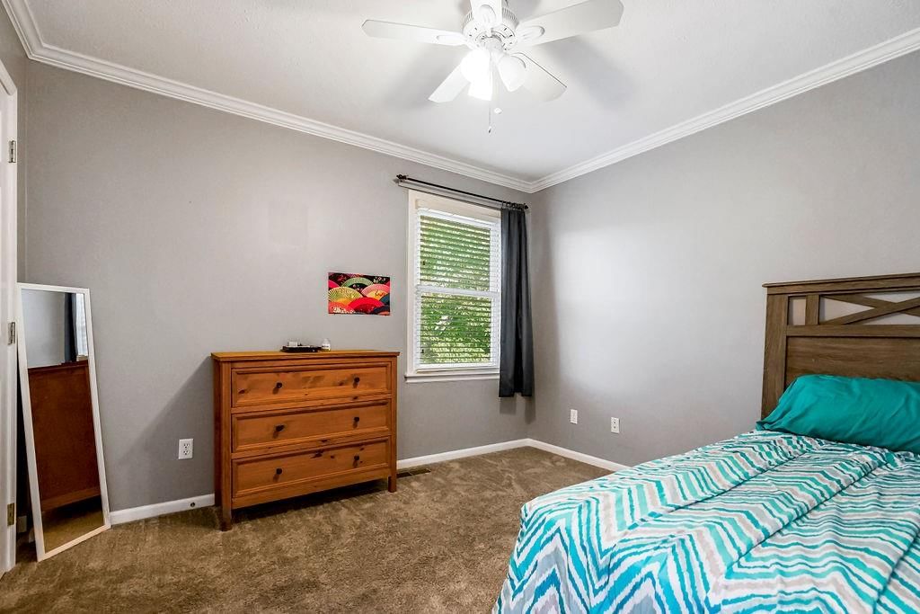 12747 S Hallet Street — photo 27
