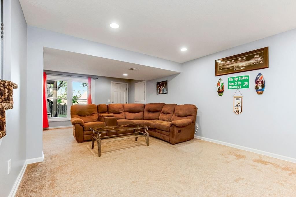 12747 S Hallet Street — photo 29