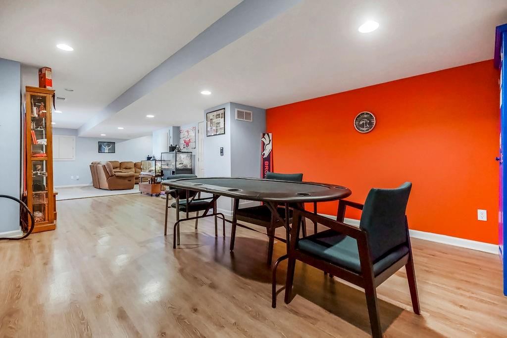 12747 S Hallet Street — photo 32