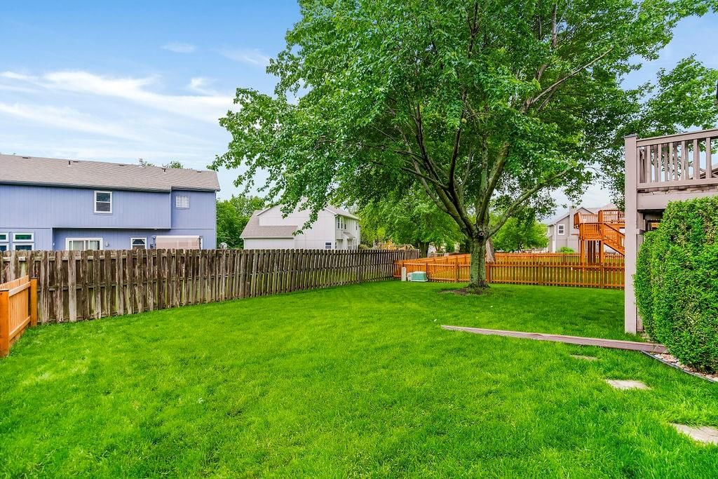 12747 S Hallet Street — photo 41