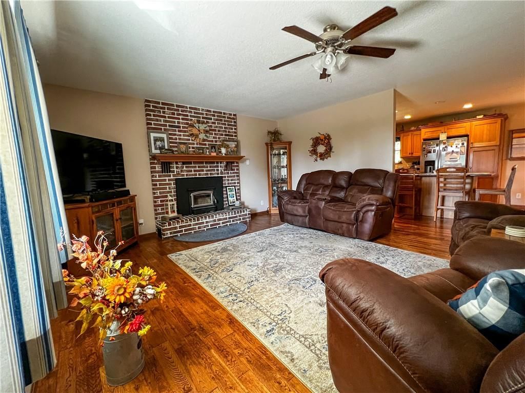 1140 NE 70th Street — photo 8