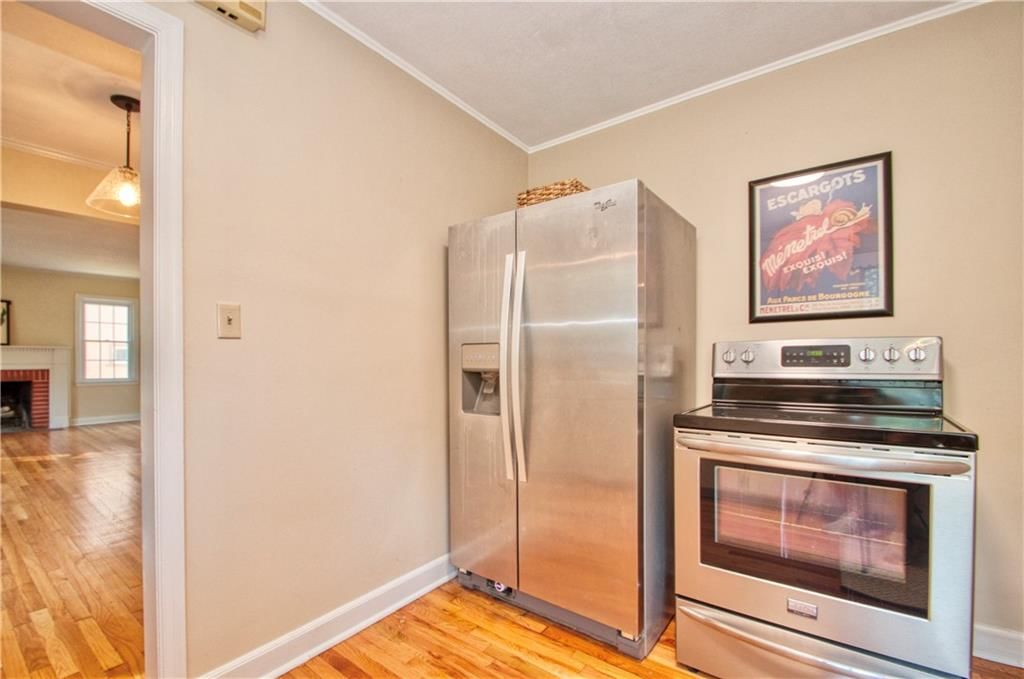 5320 Birch Street — photo 14