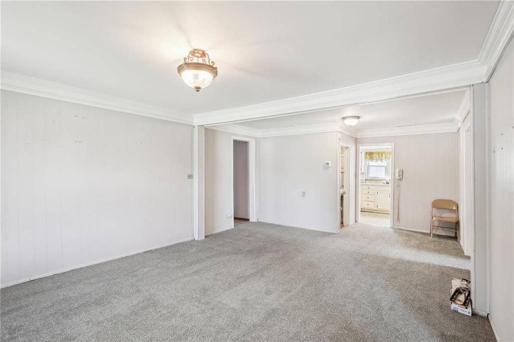 822 W 10th Street — photo 10