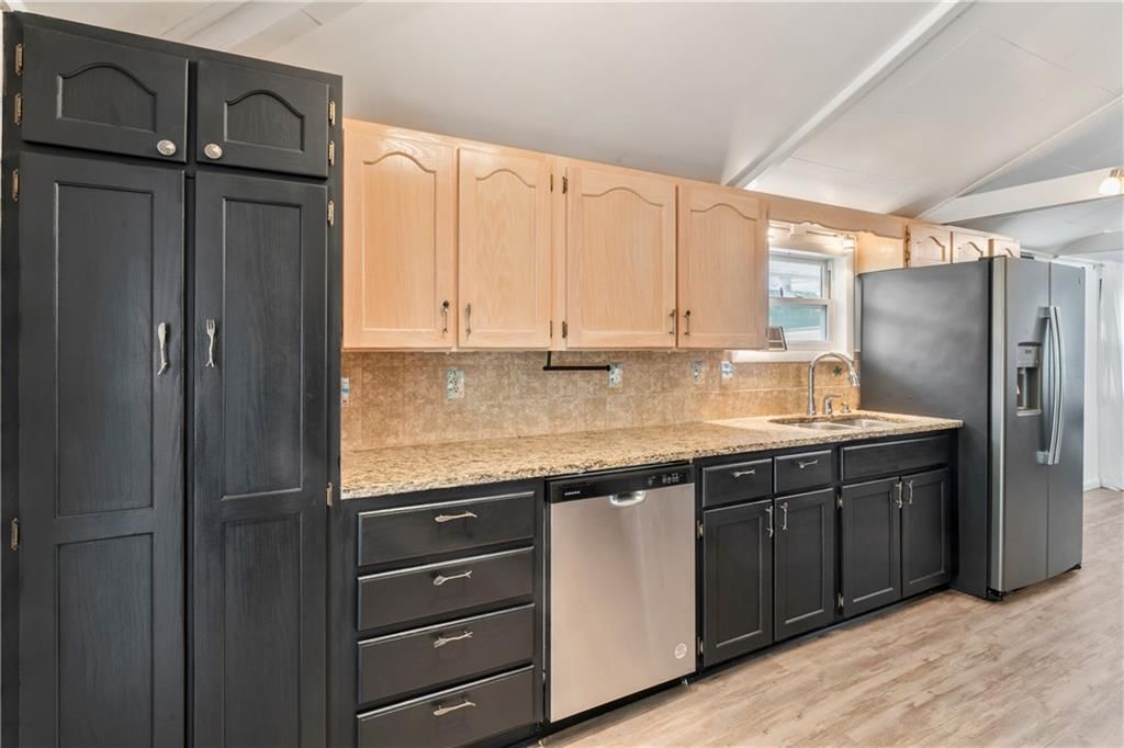 28396 Bali Avenue — photo 15