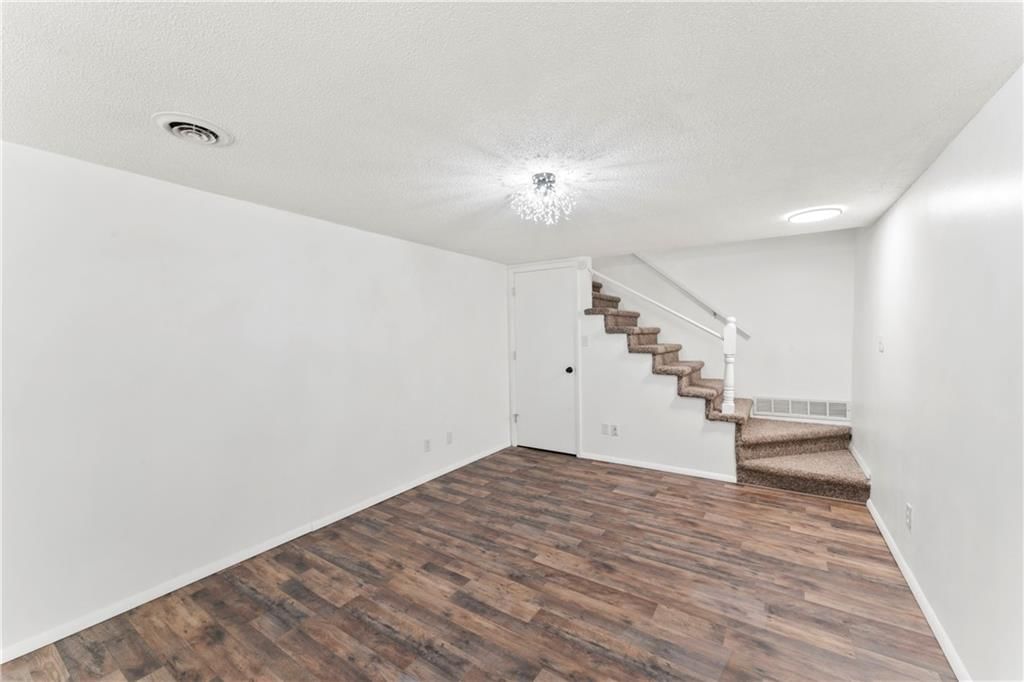 28396 Bali Avenue — photo 31