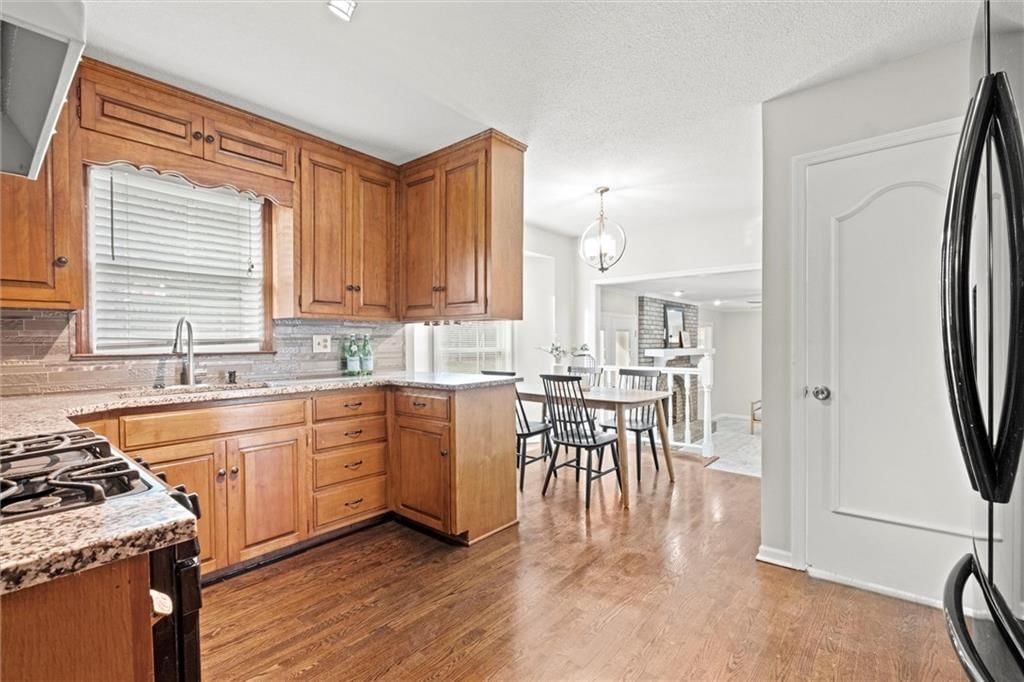 14501 Tomasha Drive — photo 11