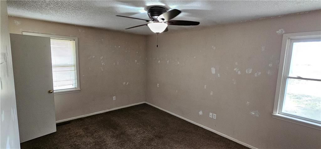 704 W McDowell Street — photo 5