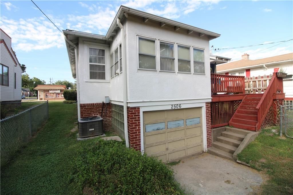 2506 Messanie Street — photo 7