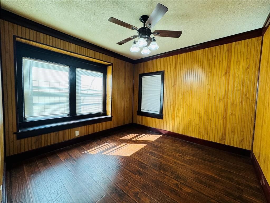 1024 Elmwood Avenue — photo 4