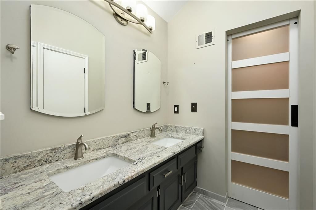 14902 W 84th Street — photo 19