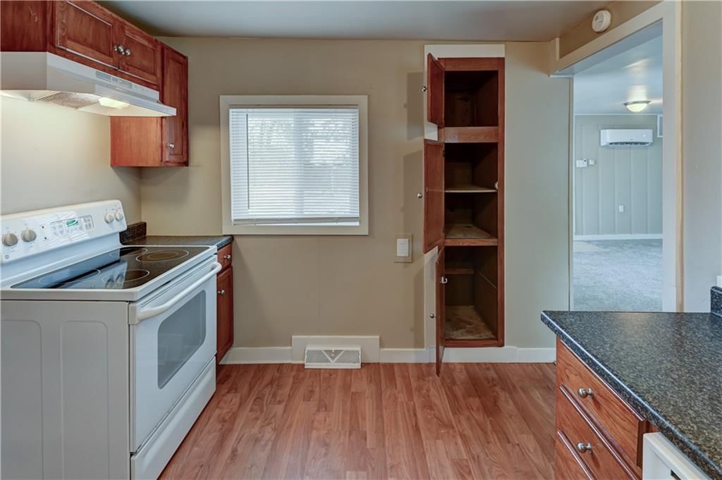 7821 Elm Avenue — photo 11
