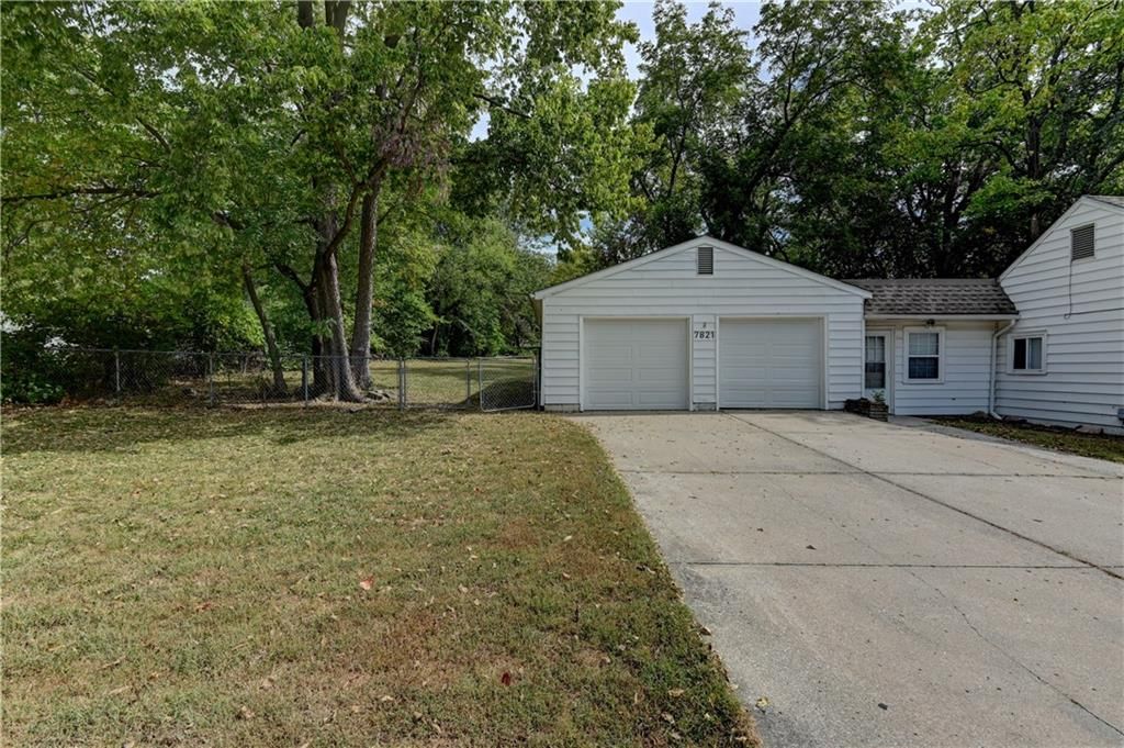 7821 Elm Avenue — photo 35