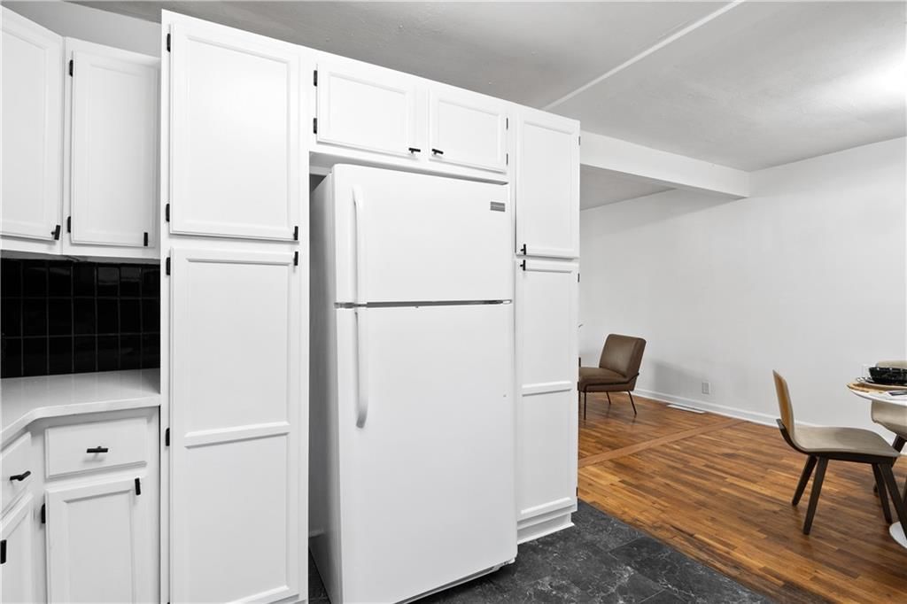 5702 NE 62nd Street — photo 12