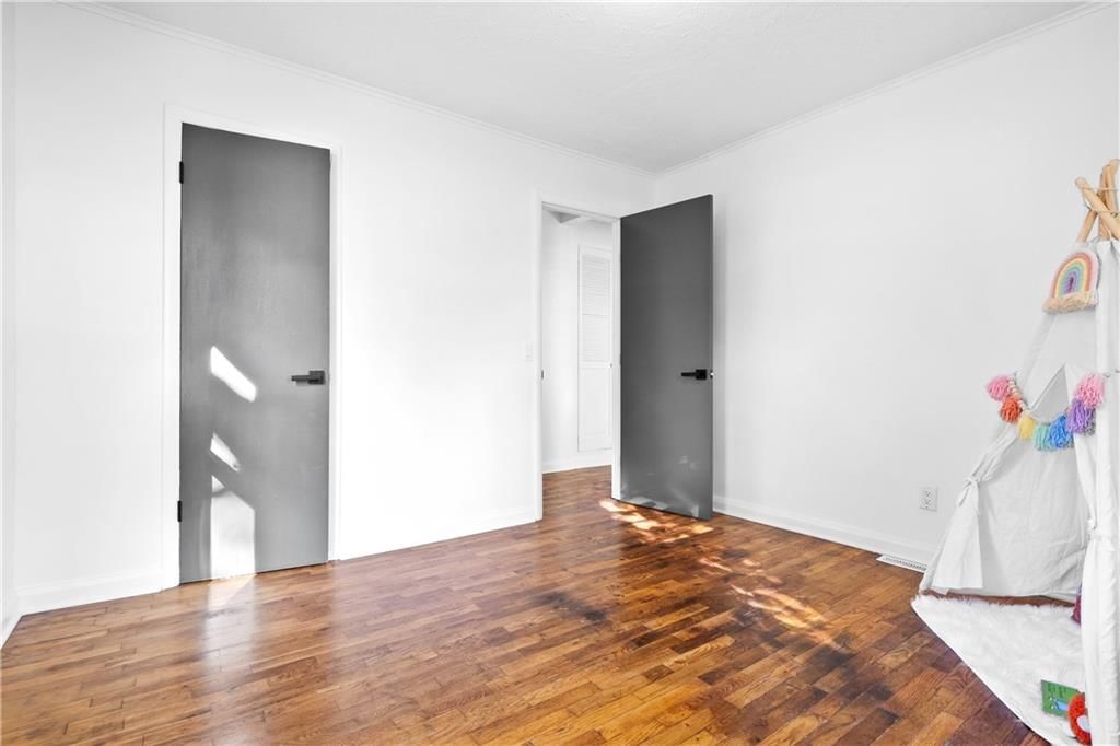 5702 NE 62nd Street — photo 14