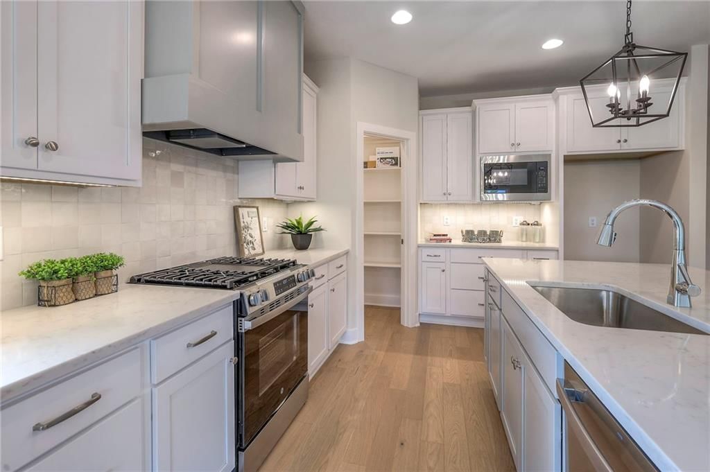 24115 W 95th Street — photo 20