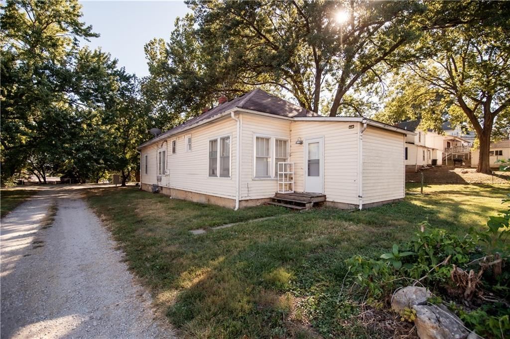 1411 Santa Fe Street — photo 11
