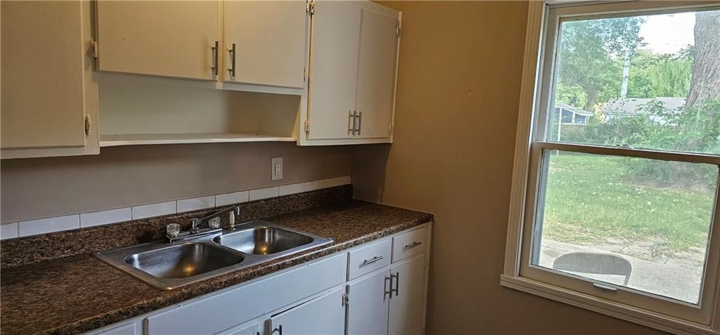2706 N 64th Street — photo 12