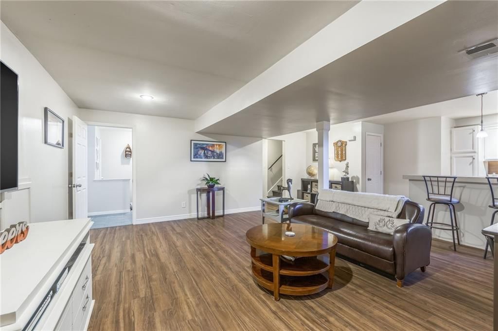 2566 NE Dale Hunter Lane — photo 34