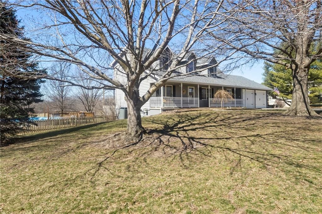 1800 Paddock Drive — photo 2