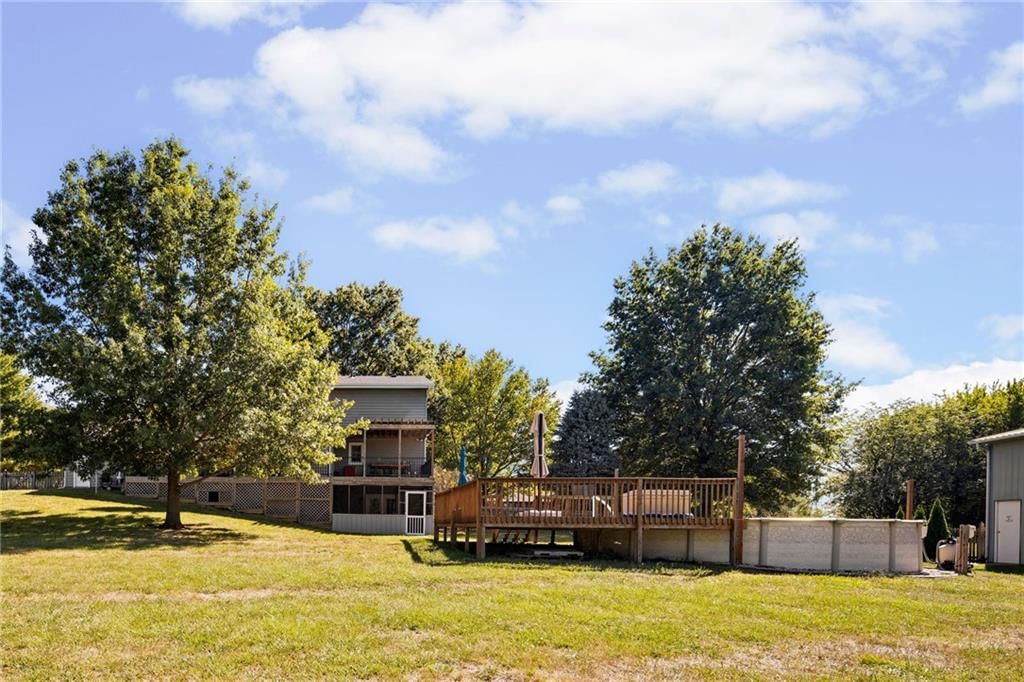 1800 Paddock Drive — photo 16