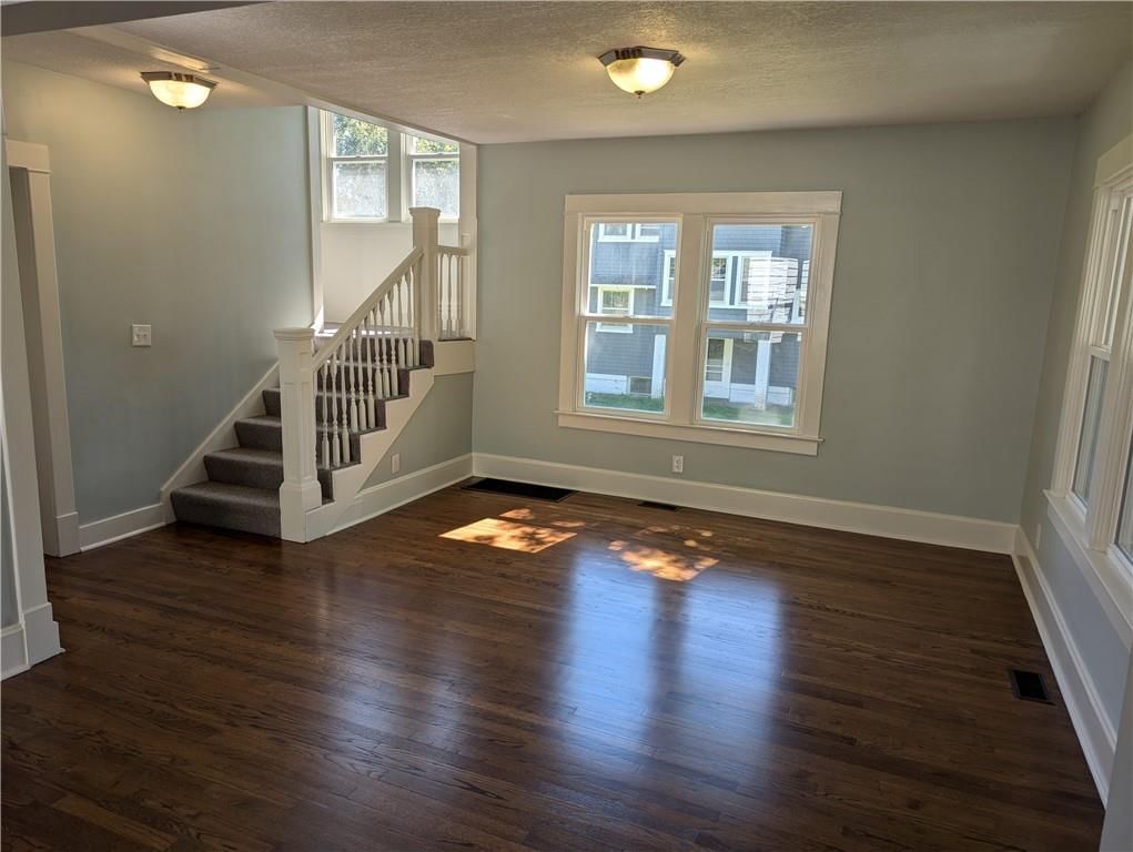 707 Procter Place — photo 7