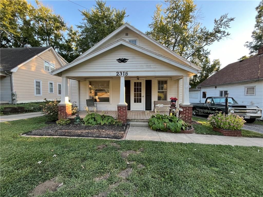 2316 Blackwell Road — photo 2