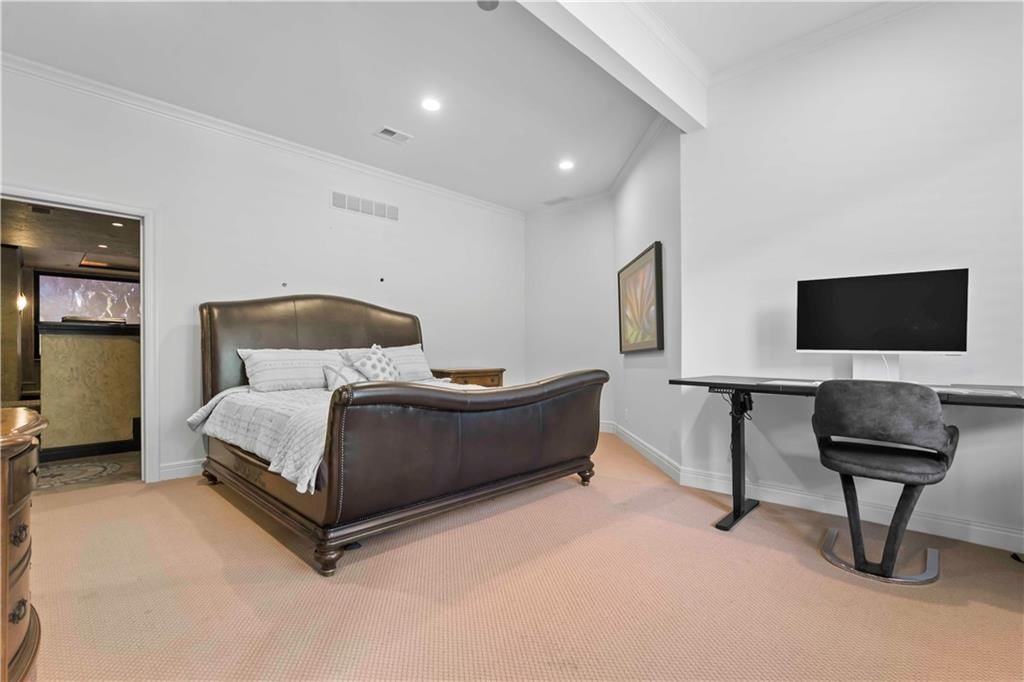 11209 Meadow Lane — photo 46