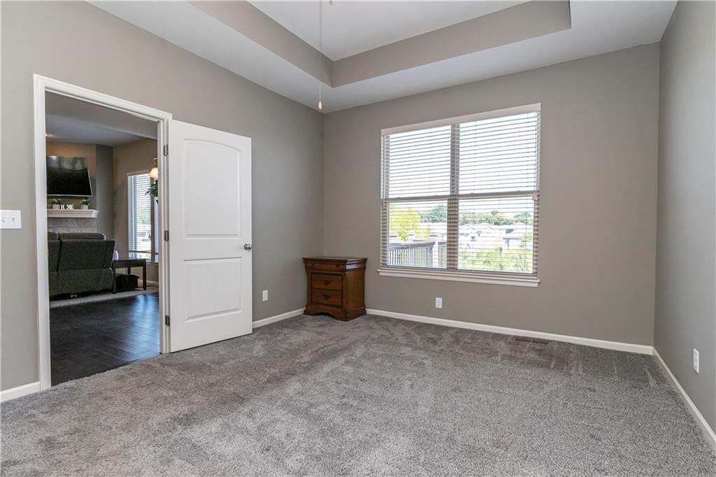 16907 Meadow Creek Court — photo 16