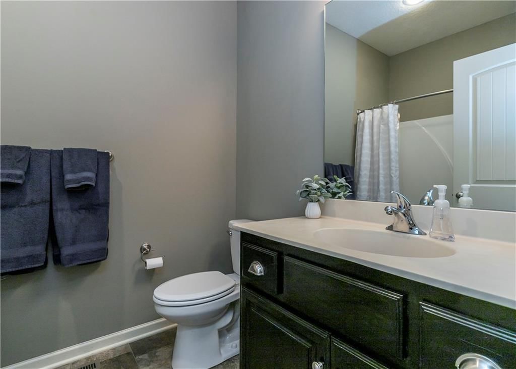 16907 Meadow Creek Court — photo 24