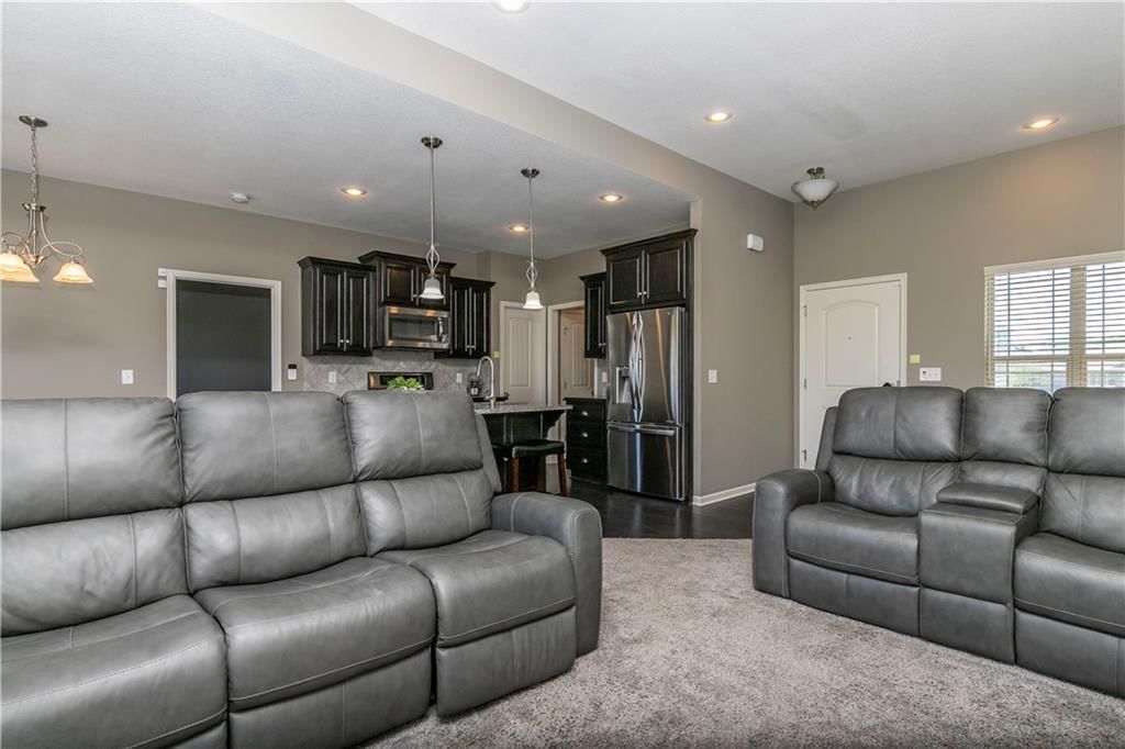 16907 Meadow Creek Court — photo 6