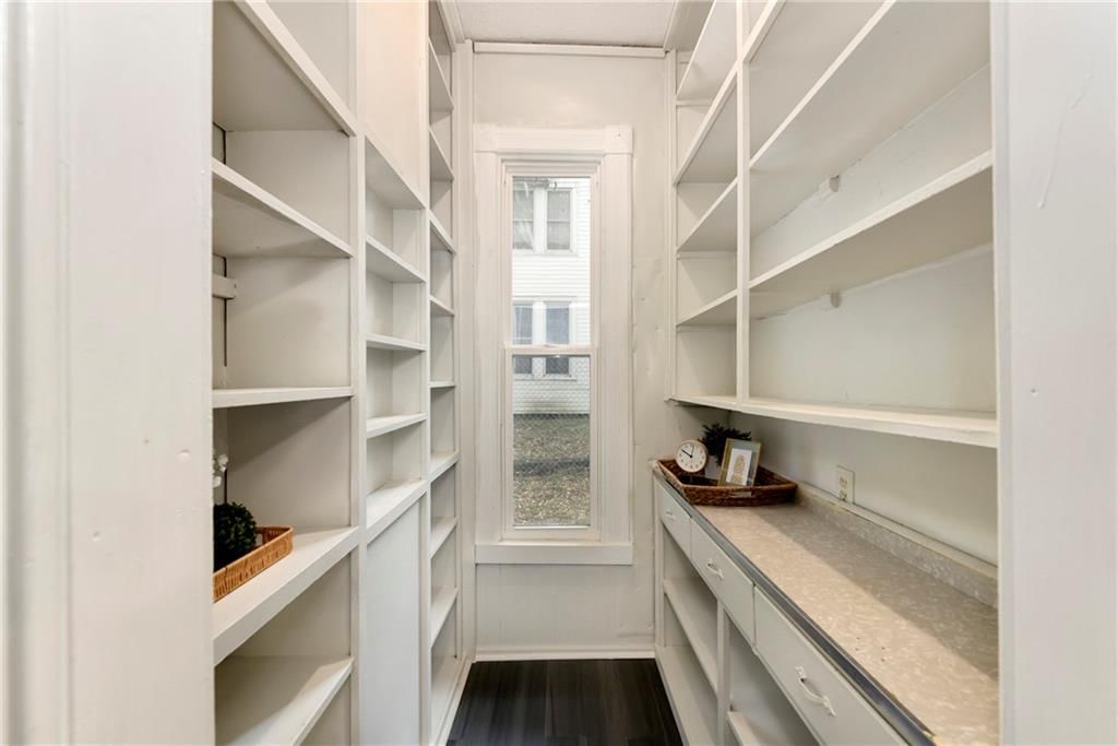 621 Walnut Street — photo 15
