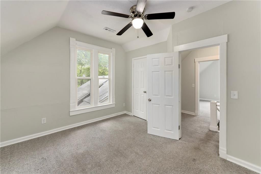621 Walnut Street — photo 28