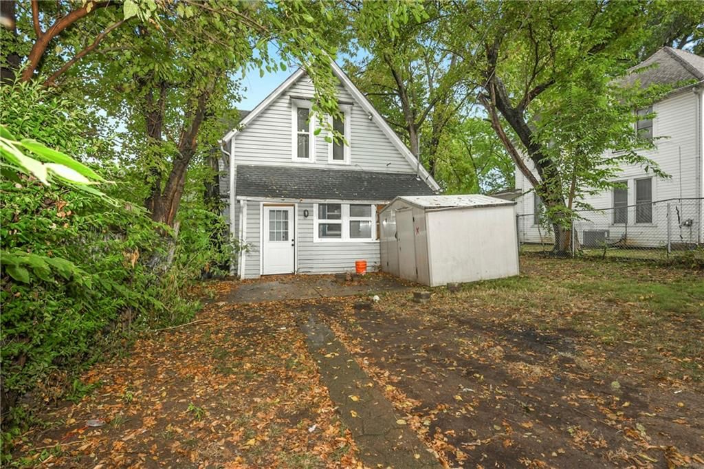 621 Walnut Street — photo 31