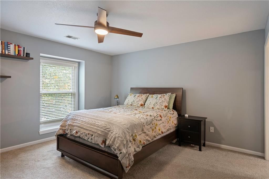 8233 N Flora Avenue — photo 17