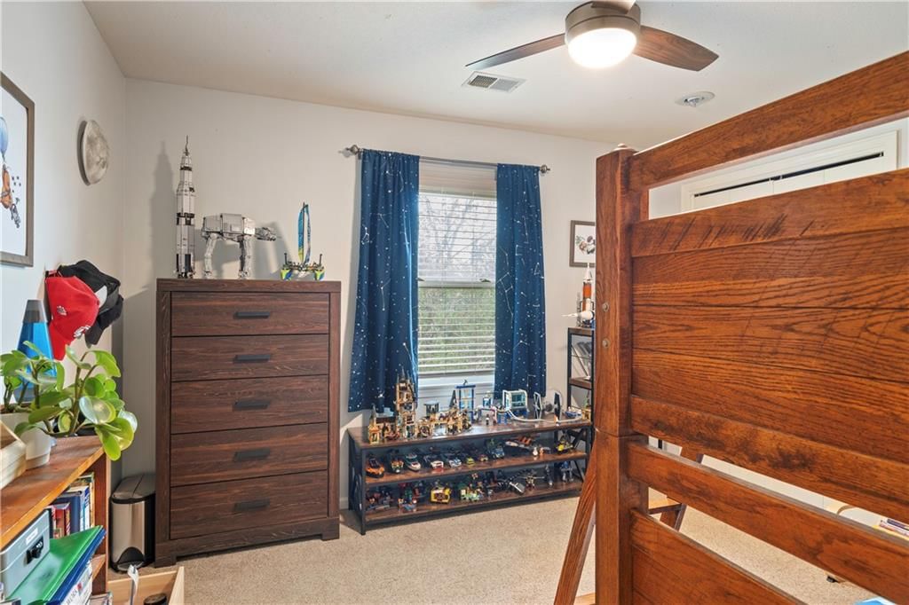 8233 N Flora Avenue — photo 28