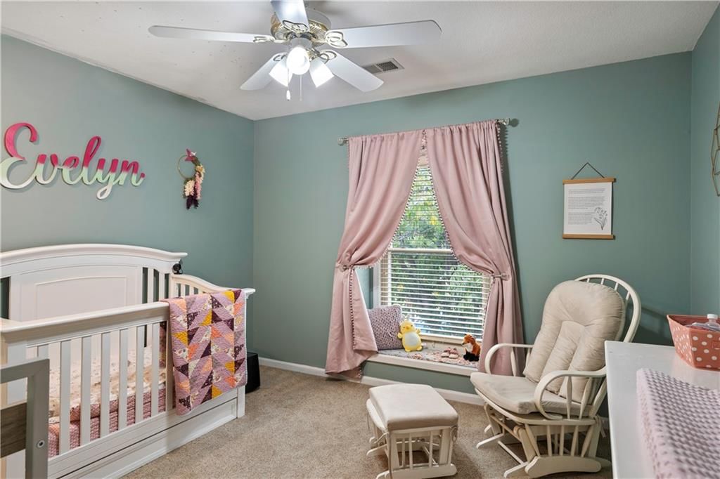 8233 N Flora Avenue — photo 30