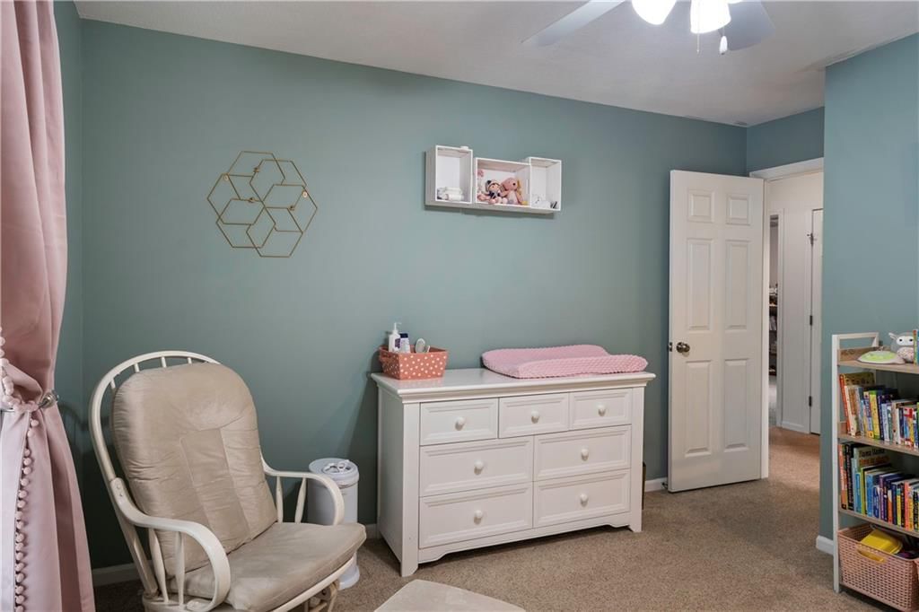 8233 N Flora Avenue — photo 32
