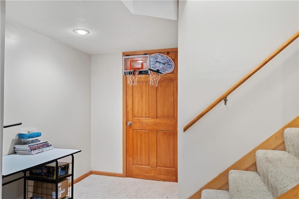 8233 N Flora Avenue — photo 33