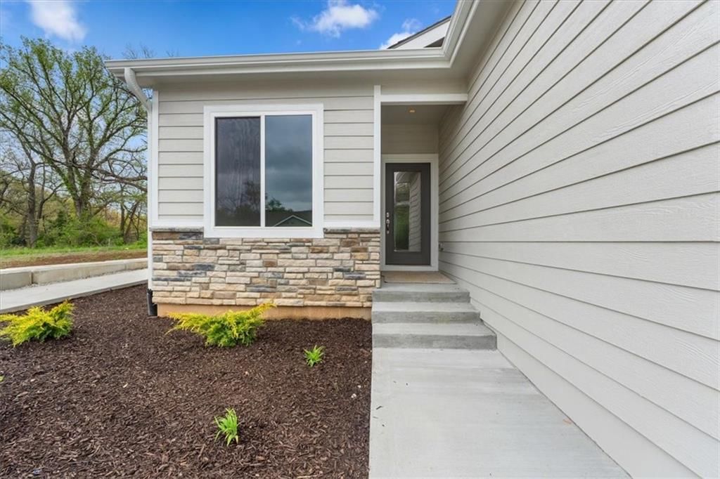 796 Highland Drive — photo 5