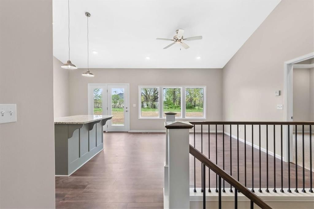 796 Highland Drive — photo 8