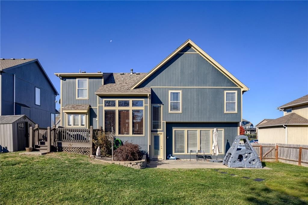 12285 NW Churchill Downs Street — photo 33