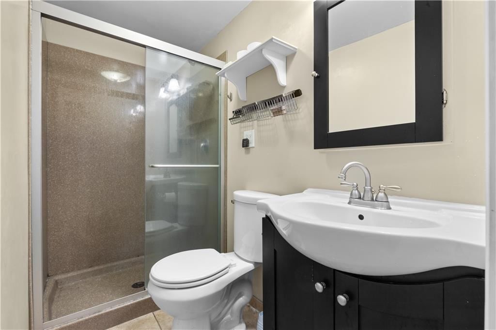 316 N Keeler Street — photo 9