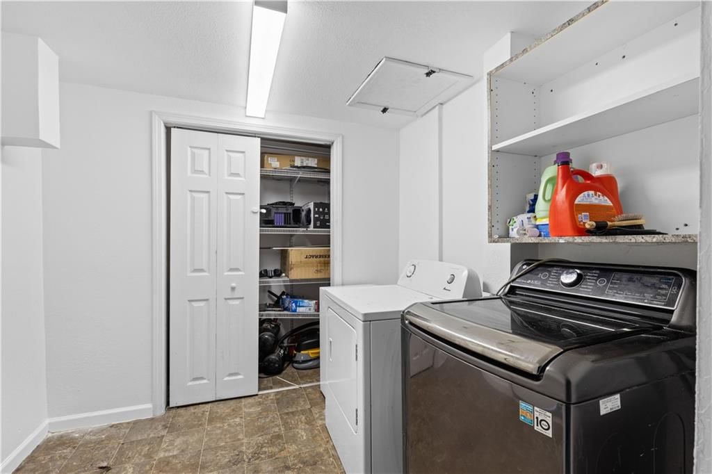 316 N Keeler Street — photo 10