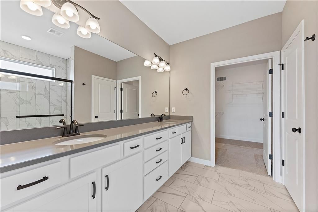 408 SW Hawthorne Lane — photo 18